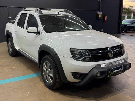 RENAULT DUSTER OROCH 2.0 16V HI-FLEX DYNAMIQUE AUTOMÁTICO